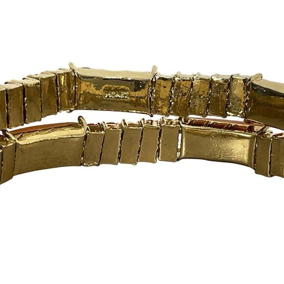 Pair of Monet Stretchy Bracelets Orange Acrylic Goldtone 7in - Picture 4 of 5